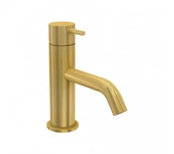 Waterevolution Flow low basin tap including click plug brushed brass T110LE