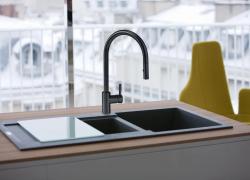 Franke Kitchen tap Eos Neo with spout pull-out spray head brushed black 115.0613.671