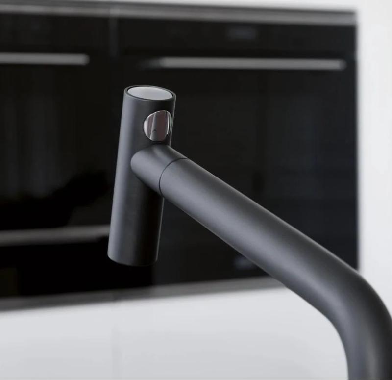 Franke Icon Kitchen tap matt black with pull-out spout 115.0625.190