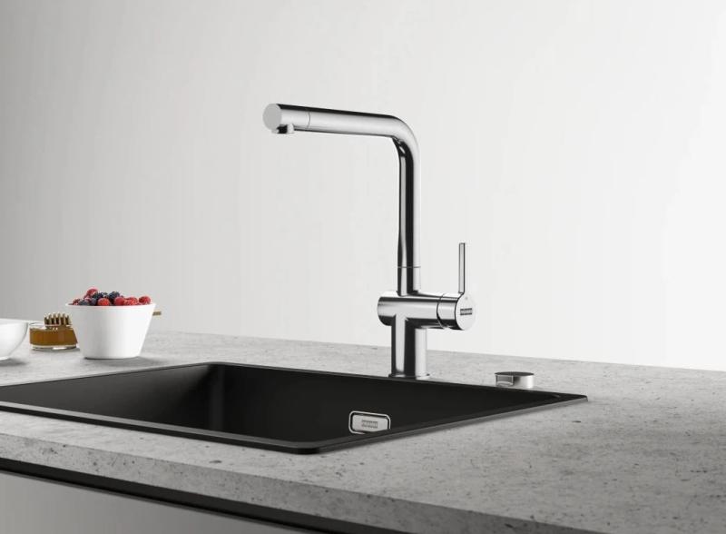 Franke Active L Kitchen faucet chrome with swivel spout 115.0653.298