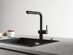 Franke Active L matt black kitchen tap with pull-out hand shower 115.0653.382