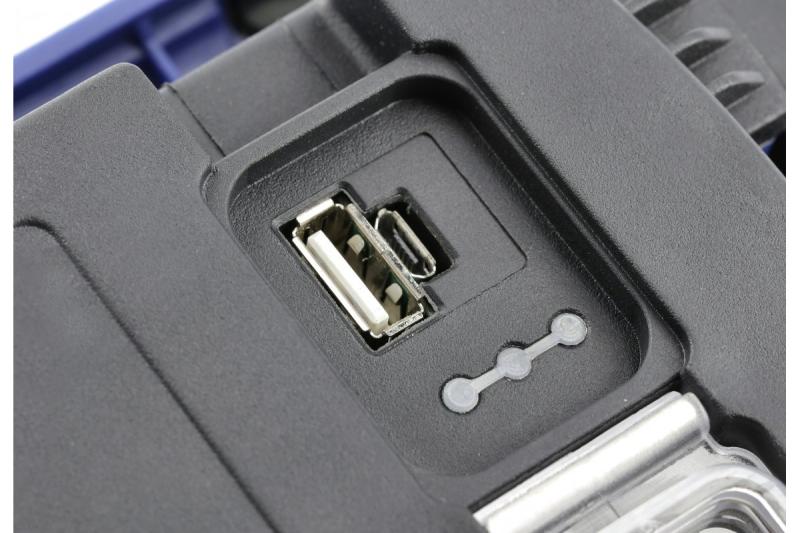 LED floodlight ONYX 20W, 1600lm, USB 5V / 1A, RA> 80, IP54,120 °, 6400K, blue 1208963090