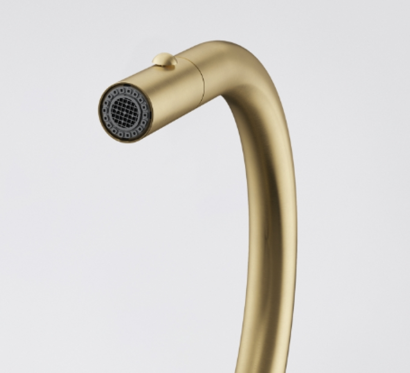 Franke Mythos Masterpiece Kitchen Faucet Gold with J-Spout and Pull-Out Spray - 115.0711.558