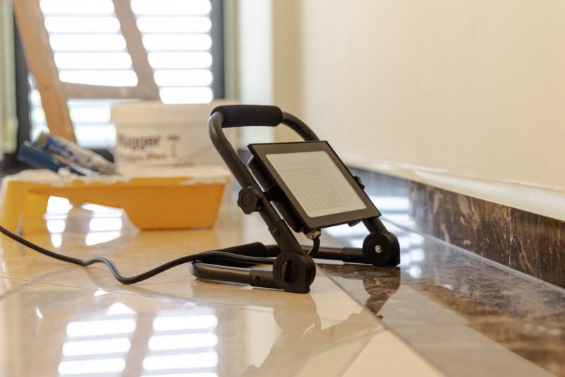 NELI Portable Floodlight, LED, 30W, 2700lm, 6400K, AC220-240V, IP65, 1.5m cable