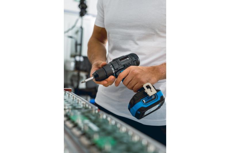 HÖGERT powerful cordless screwdriver 18V for wood and metal
