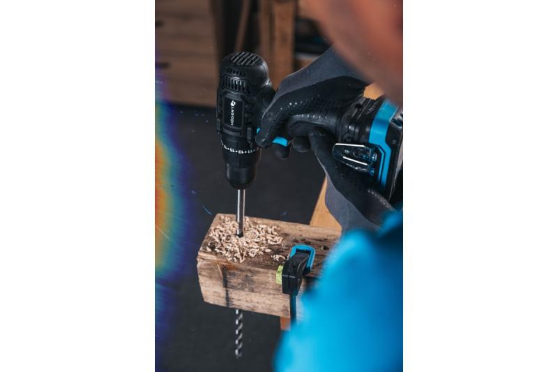 HÖGERT powerful cordless screwdriver 18V for wood and metal
