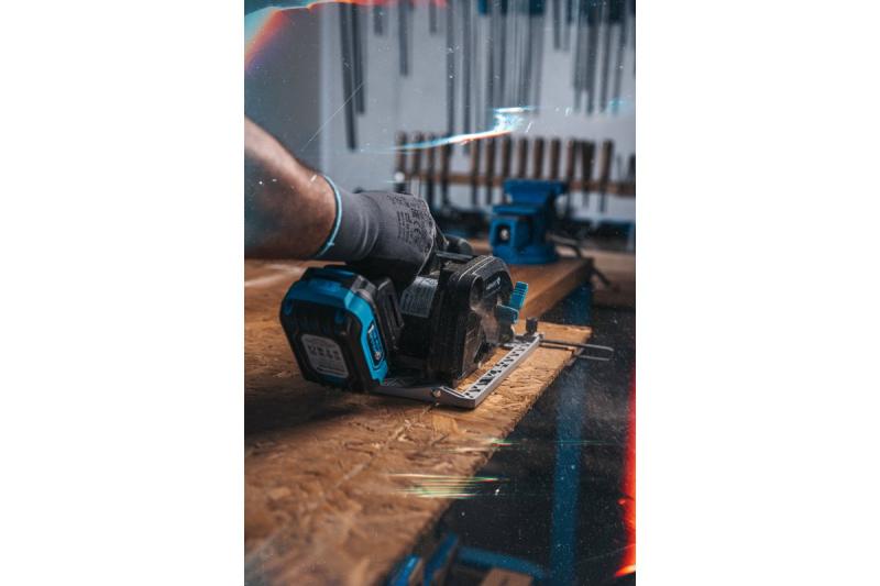 CORDLESS BRUSHLESS CIRCULAR SAW 18V