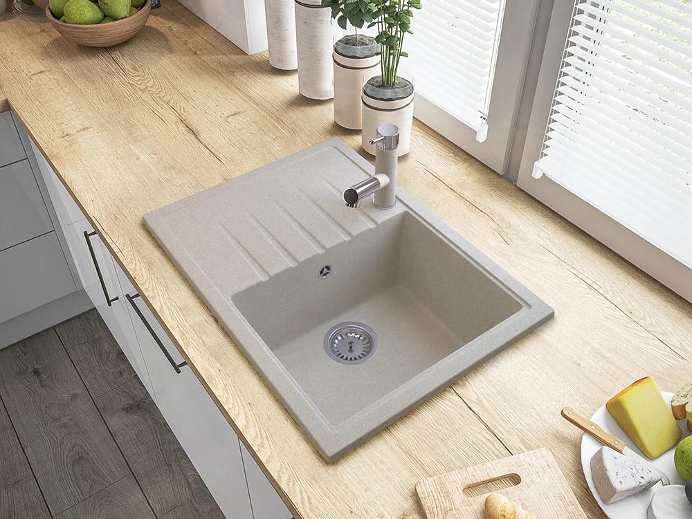 Here is the translation of the text:

"Graniteland Ceres Kitchen Faucet Beige with Pull-Out Spout and Dual-Function Hand Shower 1208970708"