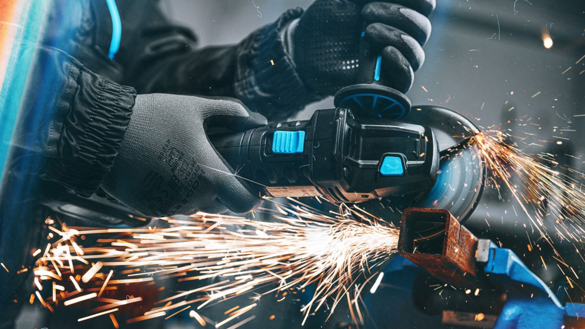 244_nl_media-1_why-every-professional-needs-a-high-end-grinder-16x9.jpg