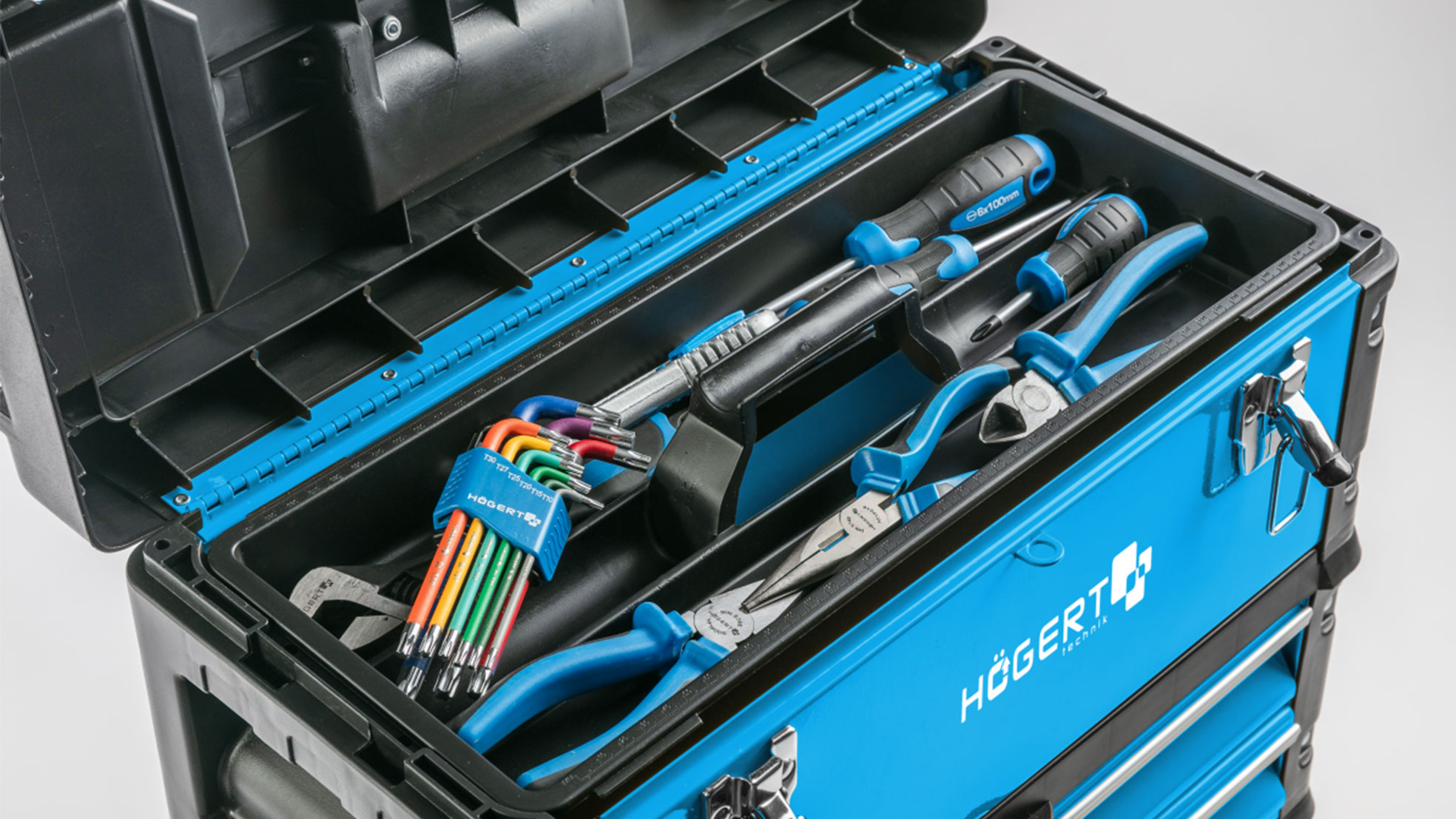 246_nl_media-1_the-best-tool-storage-setup-for-small-spaces-16x9.jpg